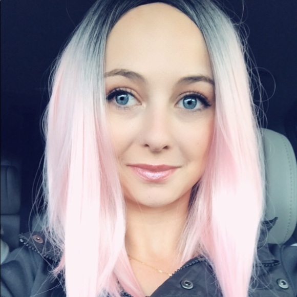 Meet Your Posher - Picture 1 of 1